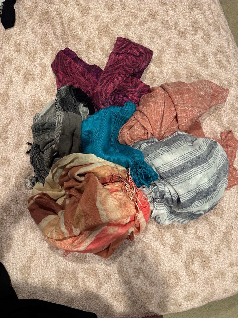 Women’s Lightweight Mixed-Color Scarves - Soft Travel Wraps
